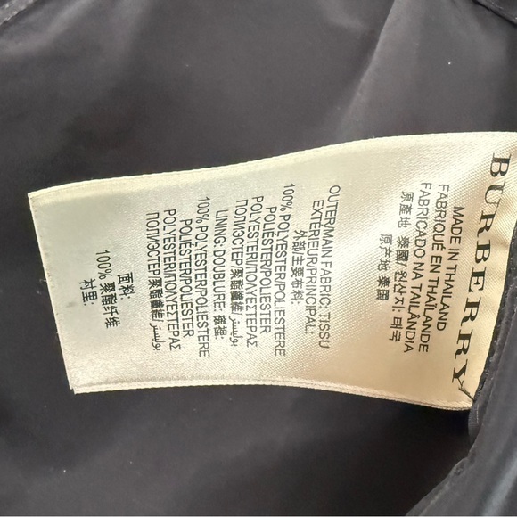 Women's Burberry Black Jacket Size PS - Picture 9 of 9